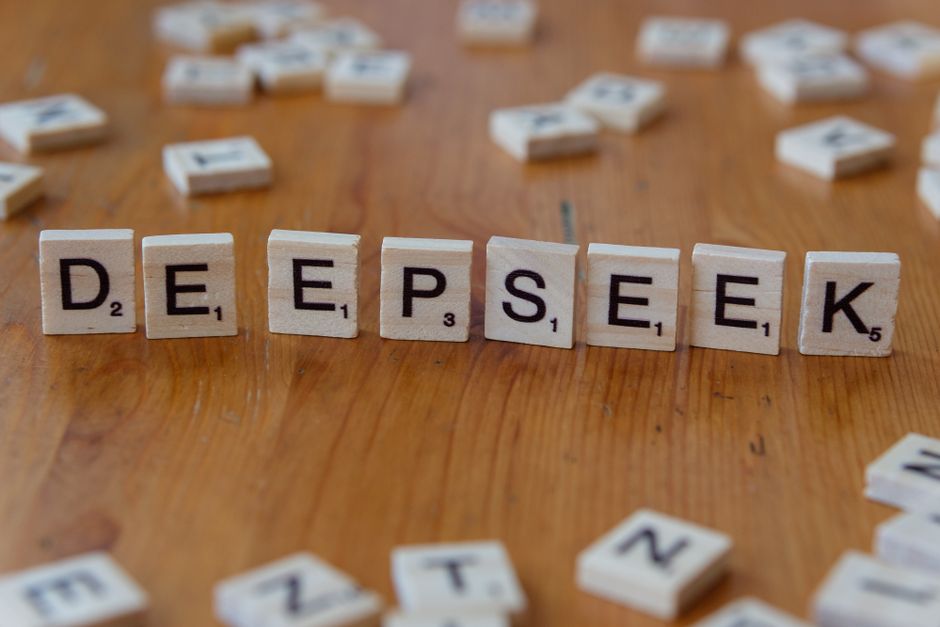 DeepSeek’s Model Disrupts Chipmakers and AI Research Strategies