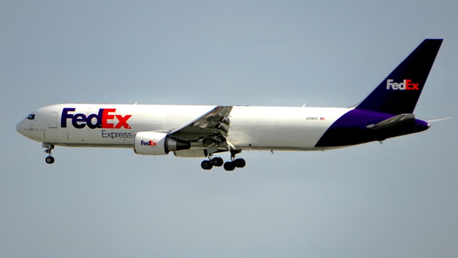 FedEx Partners with Polish Billionaire to Enter European Markets