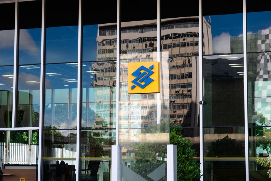 Supervisory Delays Contributed to SVB’s Collapse, Fed Review Finds