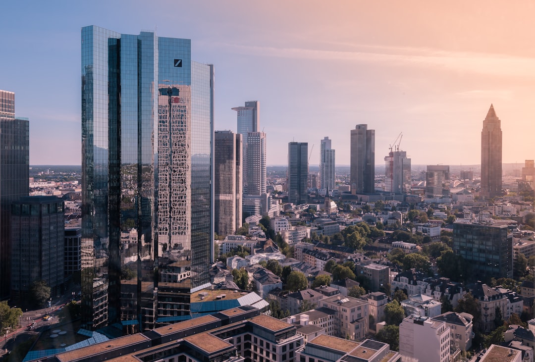Santander, BBVA, Deutsche Bank Test SRT Boom With Rush of Deals