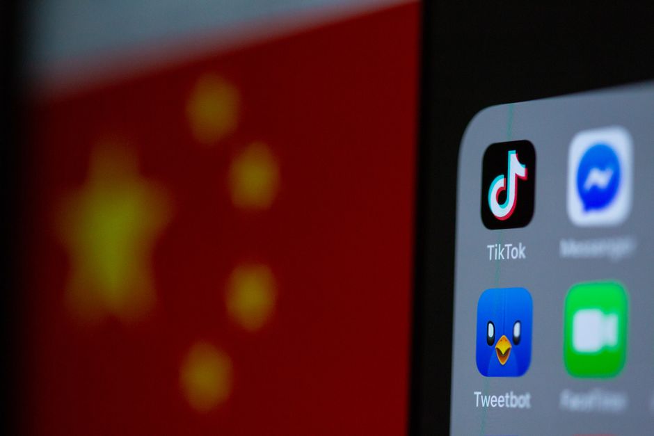US-China Rivalry Shapes Tech Investments and Strategies
