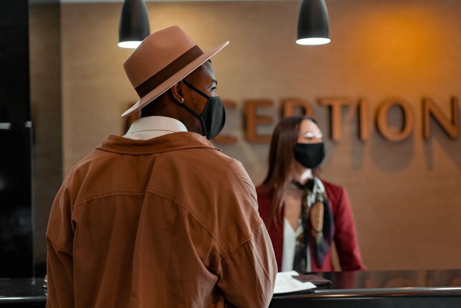 UK Hospitality Industry Pushes for VAT Cuts Amid Economic Strain