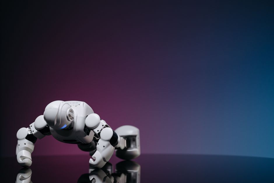 The Impact of Virtual Worlds on Robotics Development