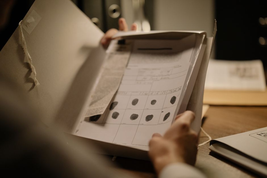 Lawyer fined $5K over AI-hallucinated witnesses in a murder case | Career Outlook