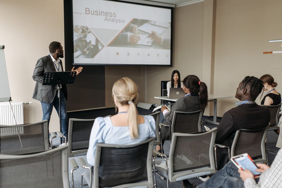 Why AACSB’s Lily Bi Emphasizes Industry Connectivity for B-Schools