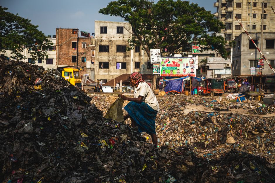 Ragpicker's Son Conquers IIT and UPSC