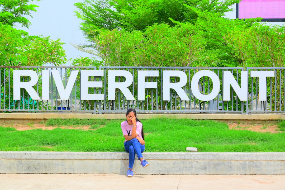 Gujarat Students Access Foreign Study Loans with Higher Limit
