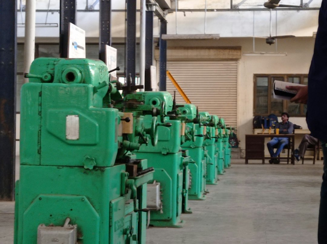 India's 8% Industrial Growth Fuels Manufacturing Boom