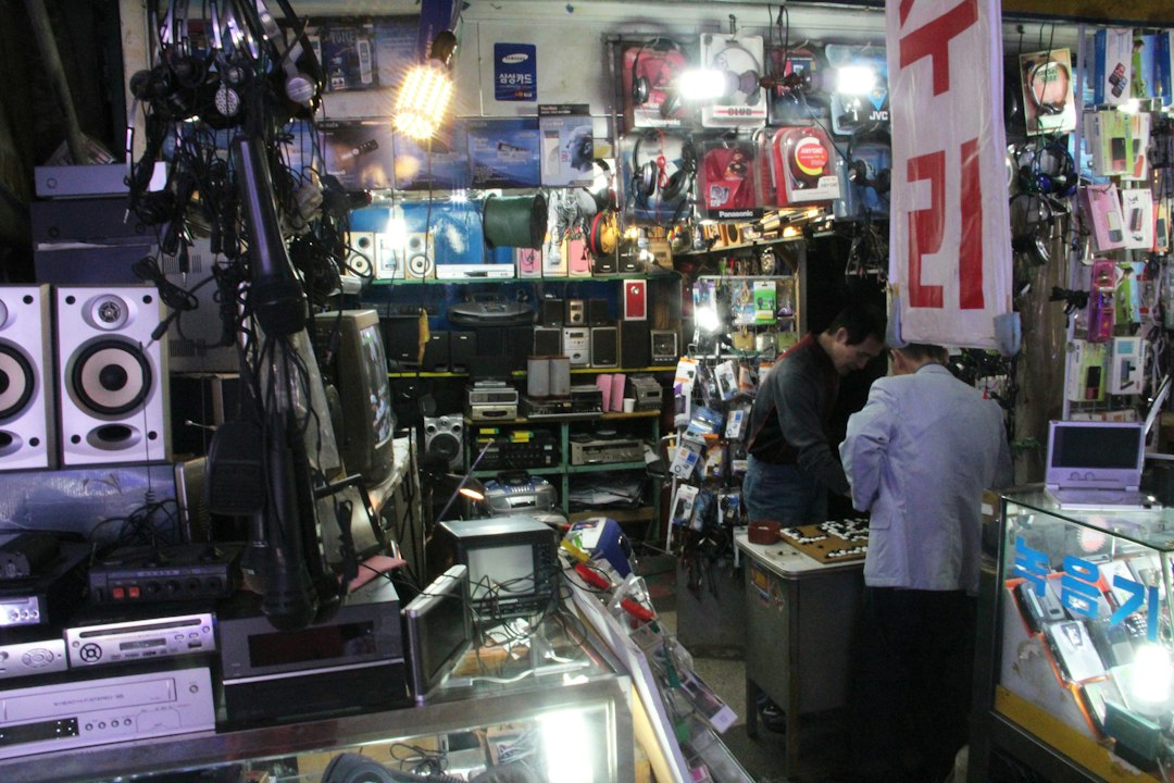 Lutnick's .6 Billion Bet on Hardware Startups