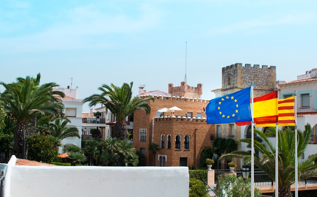 Spain Wins Credit Rating Upgrade at Scope on Strong Economy
