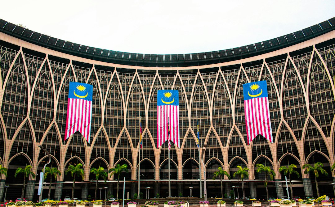 Finance Ministry Ignores Bank Unions' Five-Day Work Week Demand