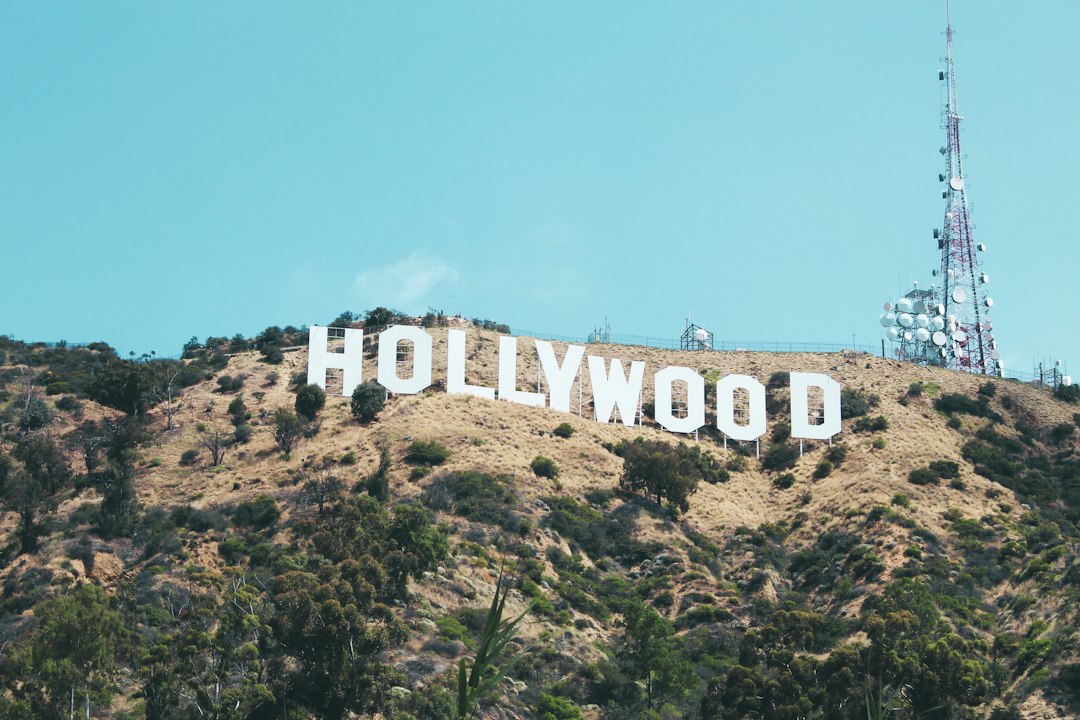 Paramount Warner Deal Tests Hollywood’s Future