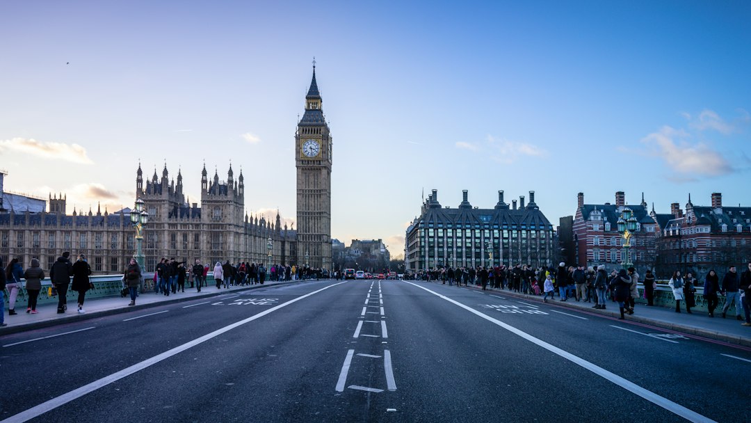 UK Seeks EU Partnership to Join Industry Scheme Amid Economic Shifts