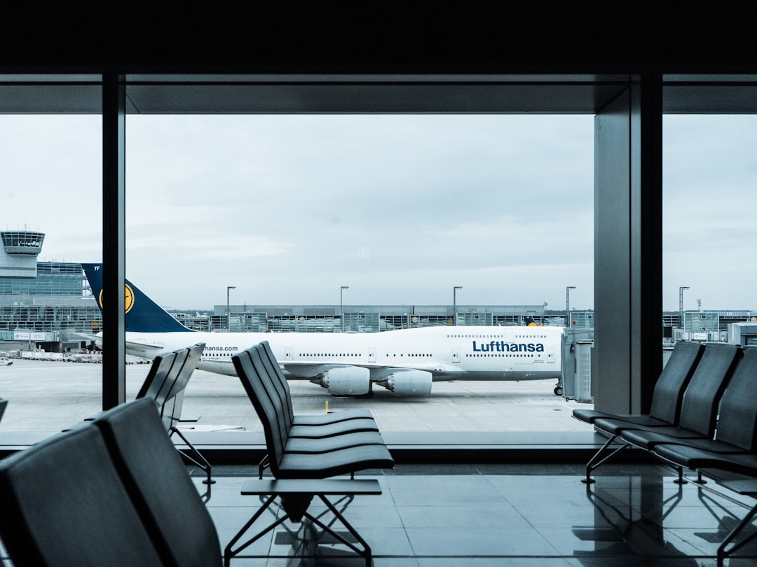Adani Airport to Raise Billion From Temasek, BlackRock, Others