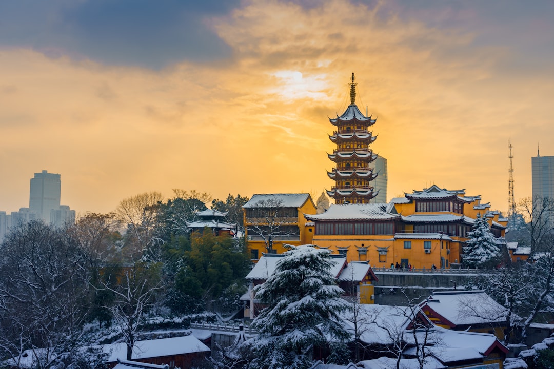 China Thaw Could Give Indian Manufacturing a Boost, Oxford Says
