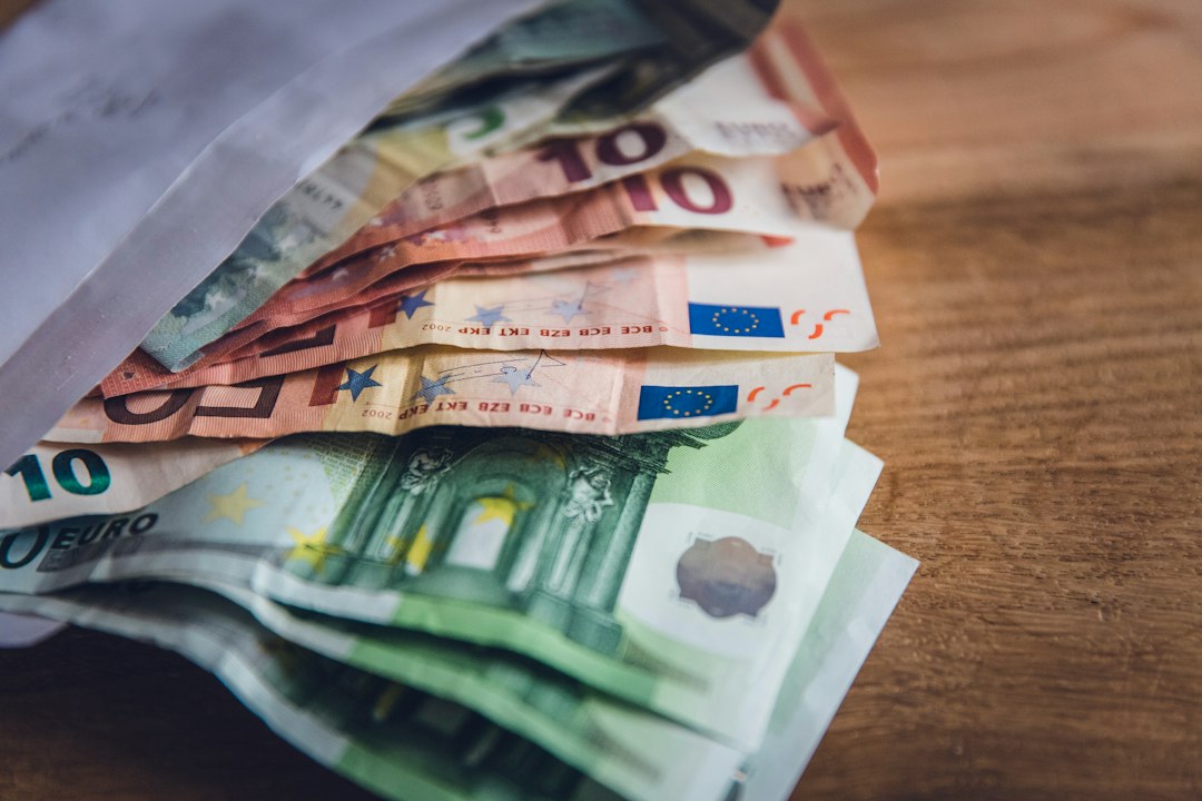 ECB Launches Blockchain Link to Transform Euro Payment Systems