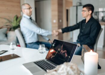 Pre‑Negotiation Leverage Redefines Salary Outcomes