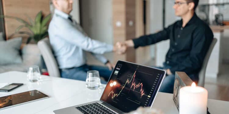 Pre‑Negotiation Leverage Redefines Salary Outcomes
