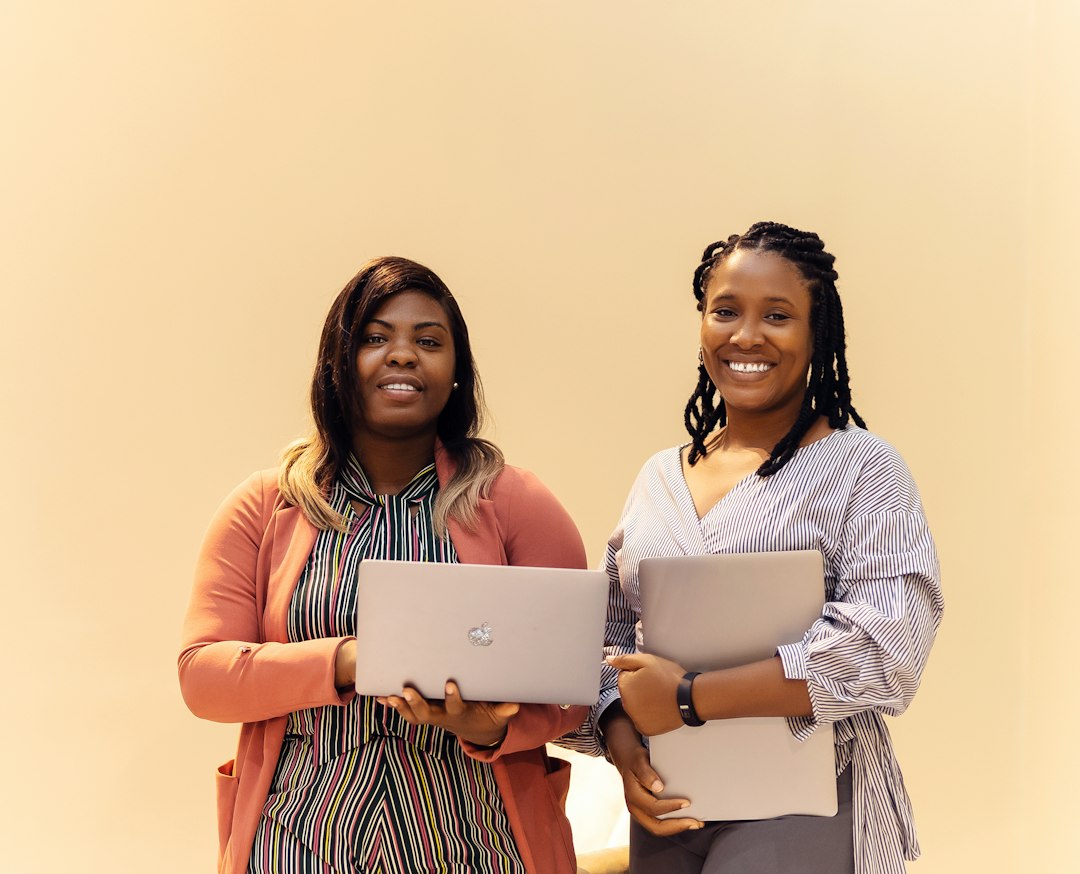 Student Leverages Tech for Family Learning, Women's Skills | Career Outlook
