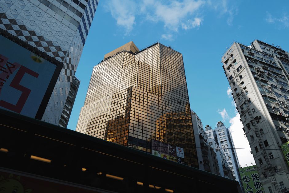 Hong Kong Tech Index Expands, Fuels AI Startup Growth