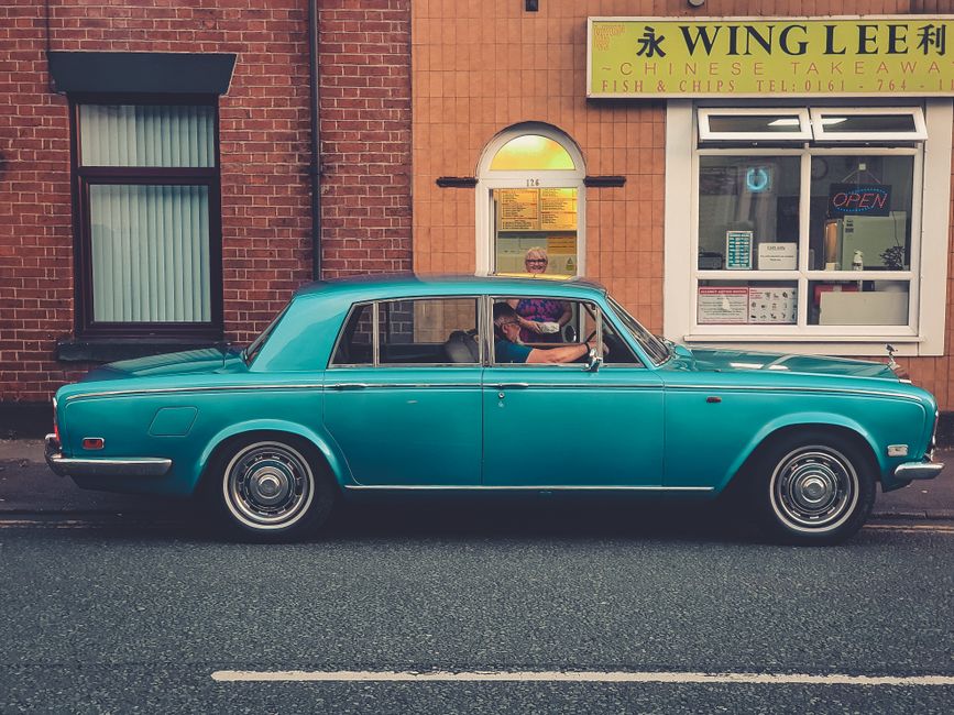 UK Weighs Tariffs on Chinese Car Imports
