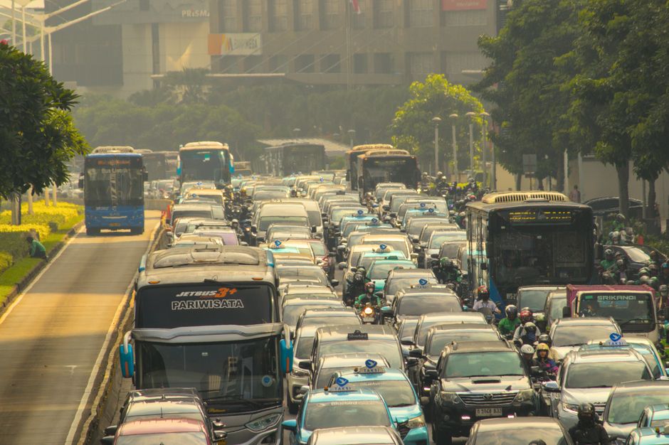 Public Transport Policy Stalls Urban Growth