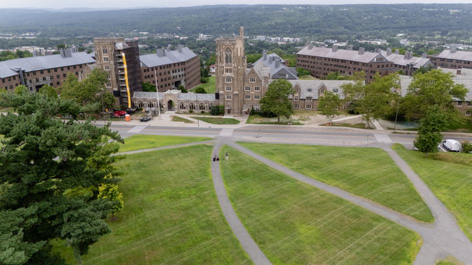 Cornell President Calls Rape Inquiry ‘Defining Moment’ for Campus | Career Outlook
