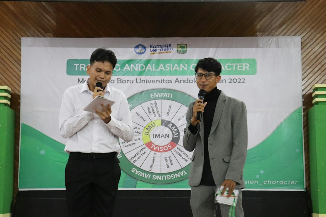 Tripura CM Advocates AI and Digital Skills at University