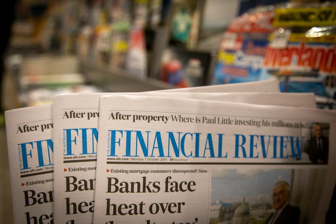 Bajaj Finance Surges 5%; Jefferies Predicts 35% Upside