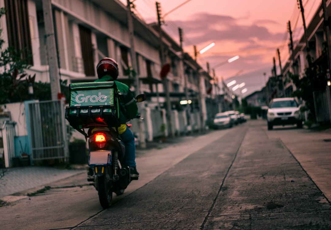 Women Motorcycle Delivery Riders in Karachi Challenge Gender Norms