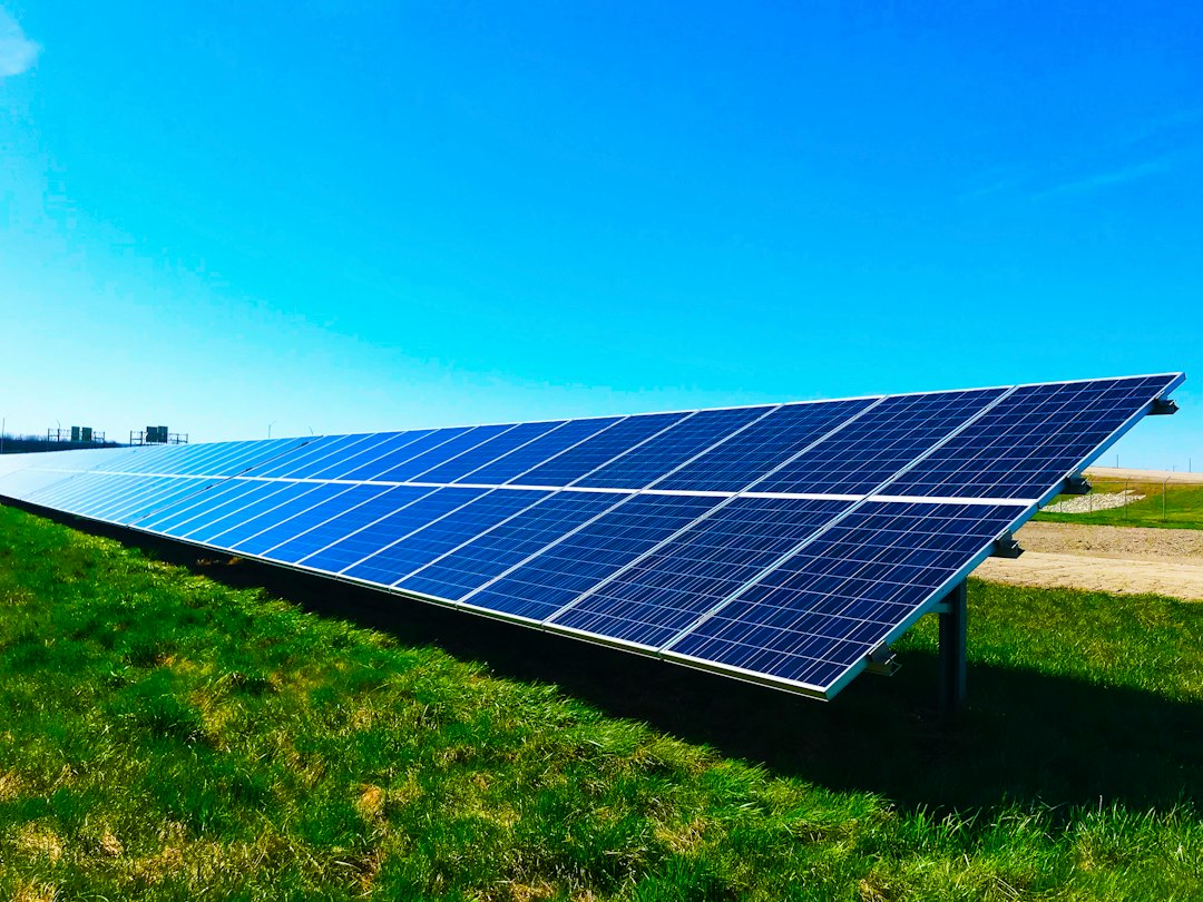 US Solar Panel Makers Try to Catch China With a Big Leap in Technology