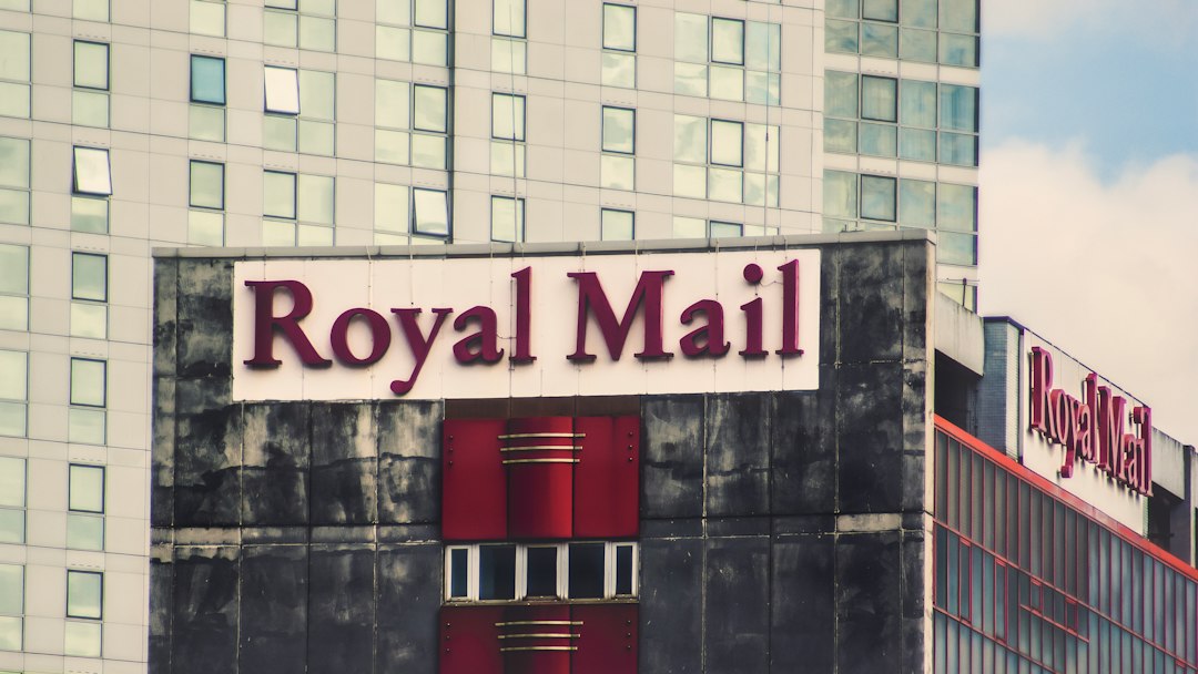 Royal Mail plans to cut 2,500 jobs